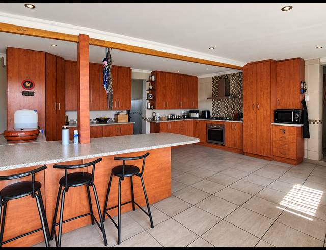 3 BEDROOM HOUSE FOR SALE IN DUNCANVILLE
